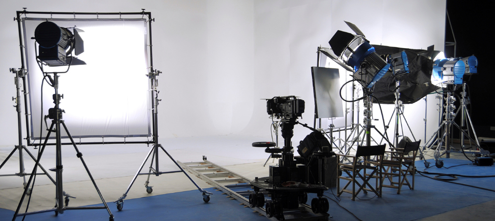 Dizi, sinema ve reklam oyunculugu tanitim gorseli